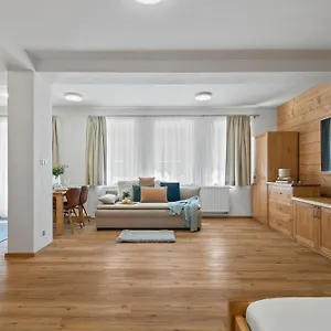 pindl-lodge.spindleruvmlyn-hotels.com/